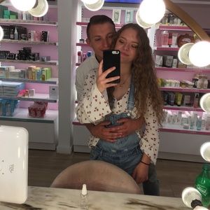 Meet your Posher, Anna